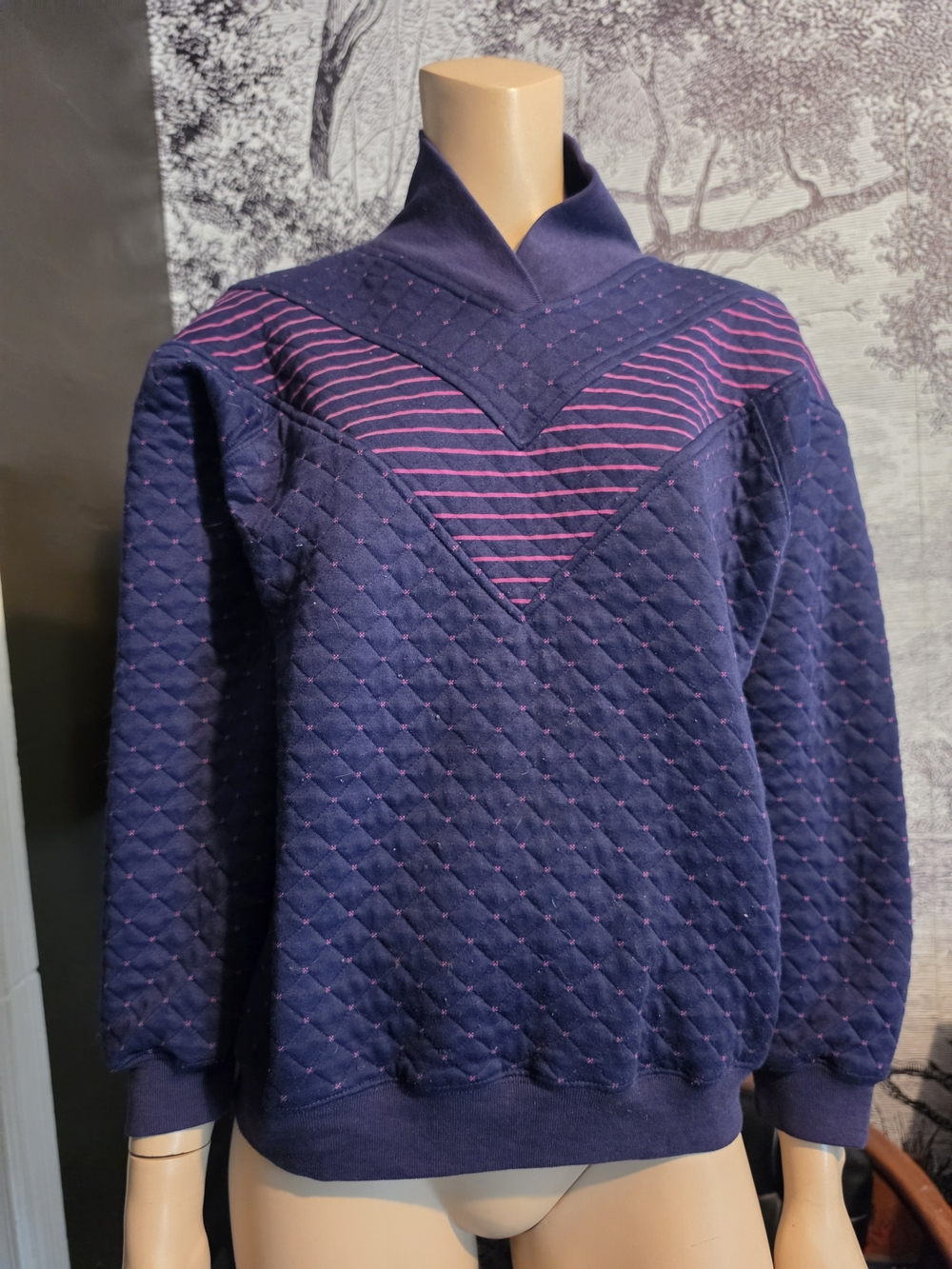 Women's Navy Quilted Pullover Sweater with Pink Stripe Detail